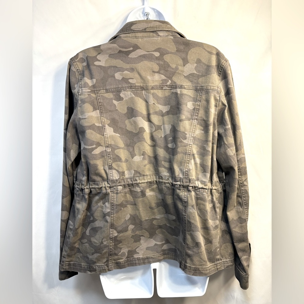 Express Camo Jacket - image 6